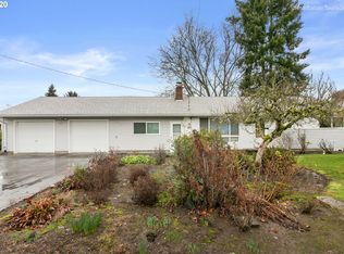 937 NE Birchwood Dr, Hillsboro, OR 97124