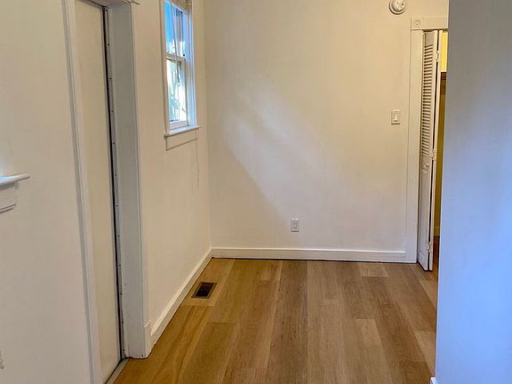 5th image of 488-498 30th St #498-A