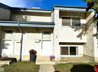 6220 172nd St NW #3, Edmonton, AB T5T3R4