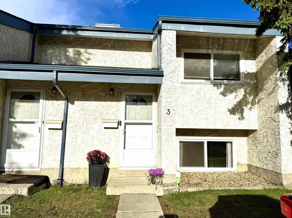 6220 172nd St NW #3, Edmonton, AB T5T 3R4