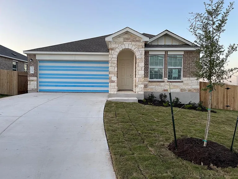 3214 Dusted Daisy St — Photo 4