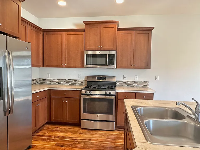 2671 Laura Vista Dr NW — Photo 15