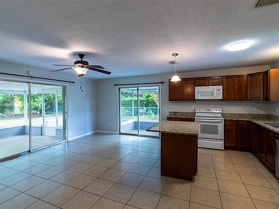4th image of 474 SPRING LANE