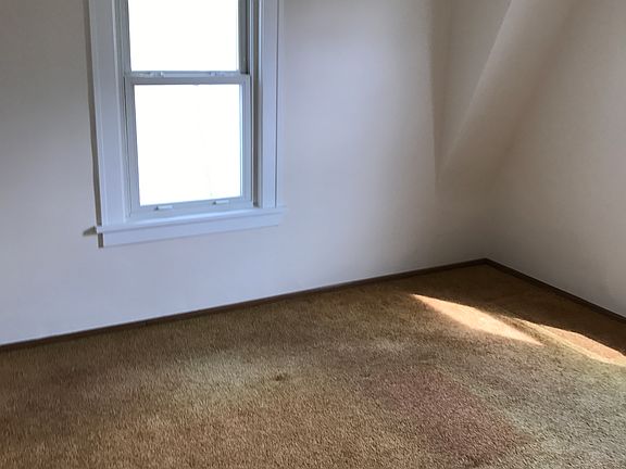 2nd image of 18691 Monterey Ave