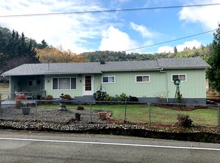 695 Glengary Loop Rd, Roseburg, OR 97470
