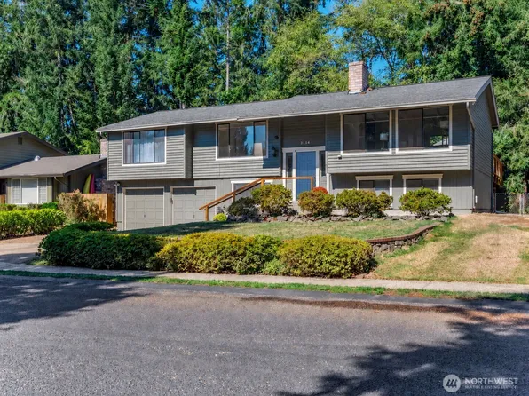 2114 NE Bartre Court, Poulsbo, WA 98370