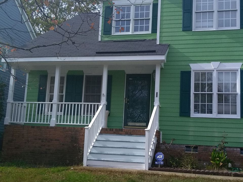 2nd image of 517 Mountain Lake Dr