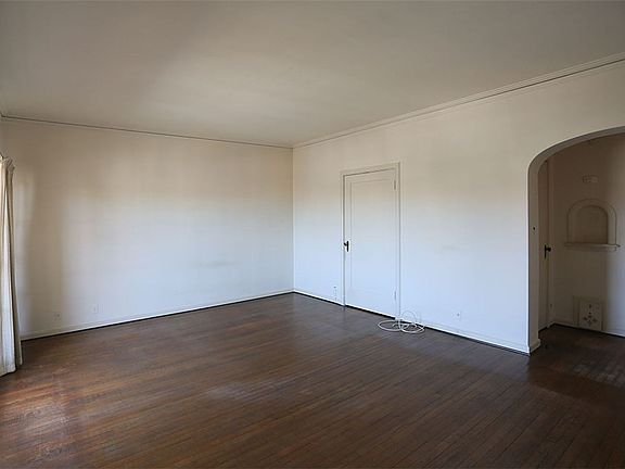 3rd image of 330 W Portal Ave APT 204