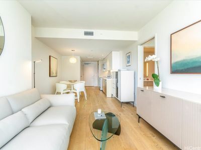 1001 Queen St #909, Honolulu, HI, 96814