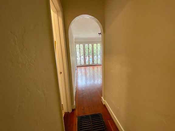 2nd image of 343 S Detroit St #101