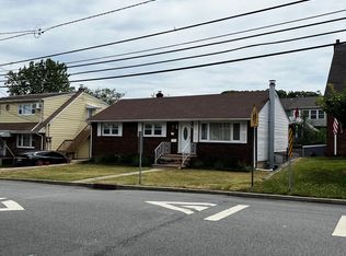 79 Mount Pleasant Ave, Woodland Park, NJ 07424