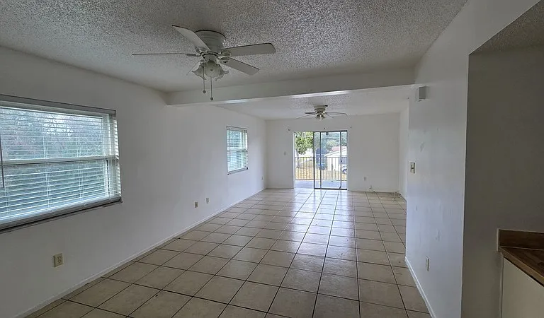 6509 Dumont Ave — Photo 11
