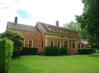 4168 Main Rd, Tiverton, RI 02878