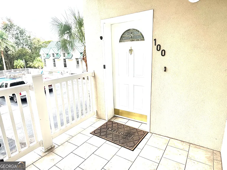 122 Shady Brook Cir #100 — Photo 3