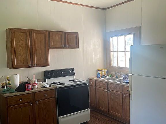 5th image of 810 Mulberry St