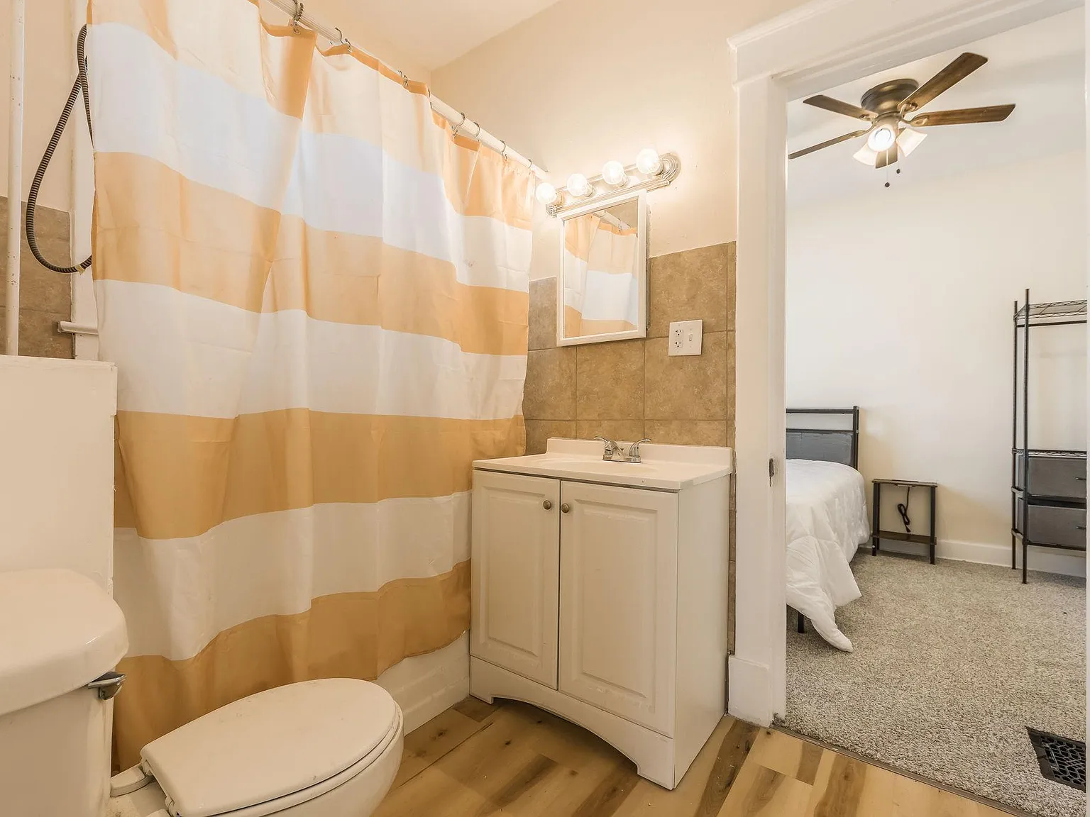 4 bed, 3.5 bath, 2216 sqft, $728 — Photo 3