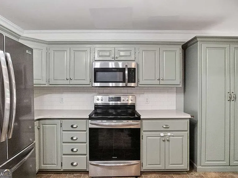354 E Creek Bnd — Photo 7