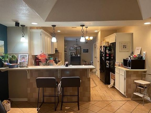 4th image of 502 S Taylor Ave