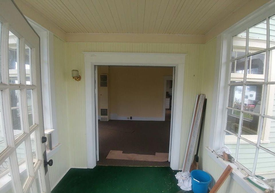 Sun room into living room
