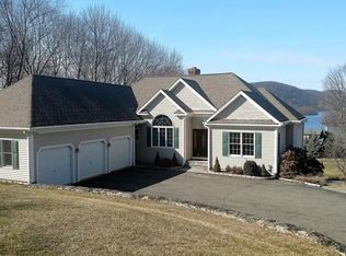 14 Candlewood Hts, New Milford, CT 06776
