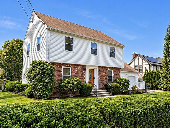 2nd image of 231 Waltham St