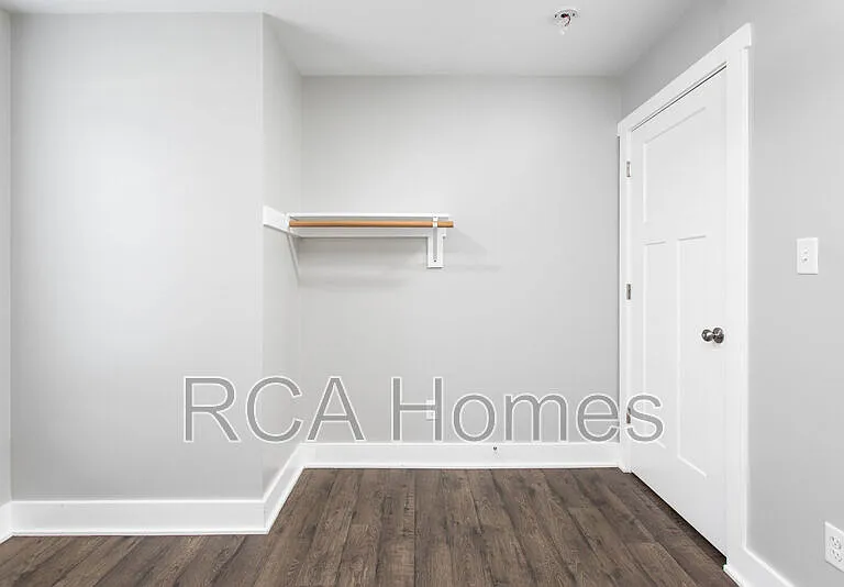 1006 Palmer St — Photo 11