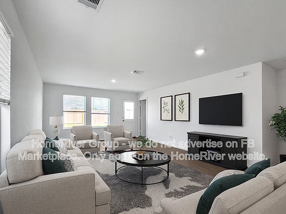 3rd image of 207 Brandi Dr