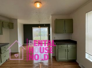 182 Candler St, Highland Park, MI 48203