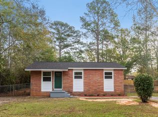 1305 Conti Rd, Dothan, AL 36301