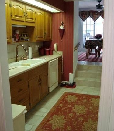 4th image of 3394 Kelly Ln