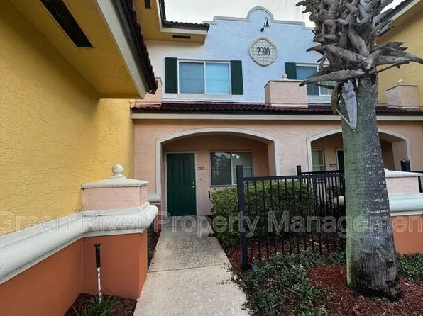 9745 Touchton Rd, Jacksonville, FL