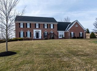 43 Arbor Creek Dr, Pittsford, NY 14534