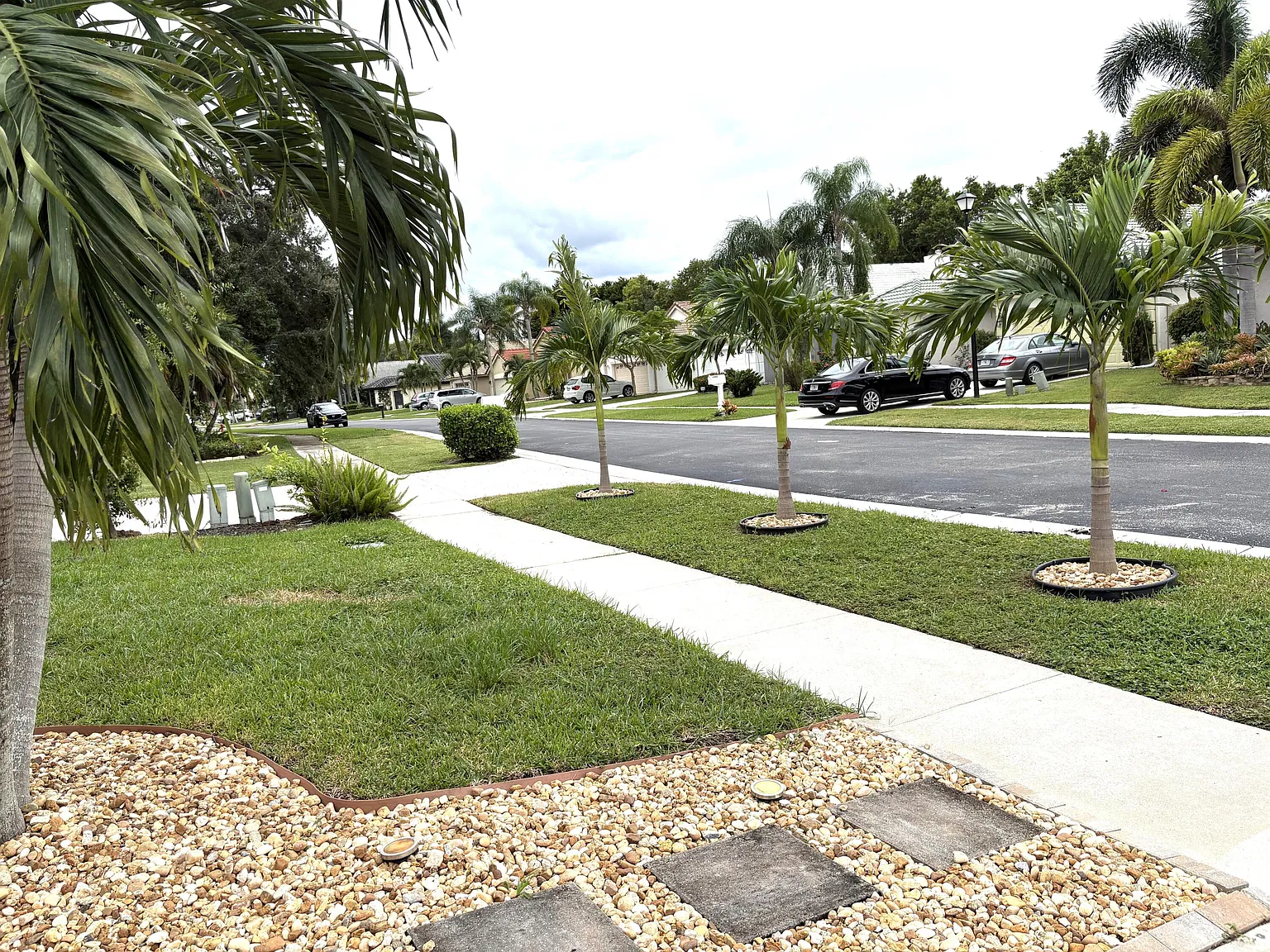 3 bed, 3.0 bath, 1885 sqft, $3,750 — Photo 3