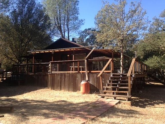 4th image of 16500 Miwok Trl