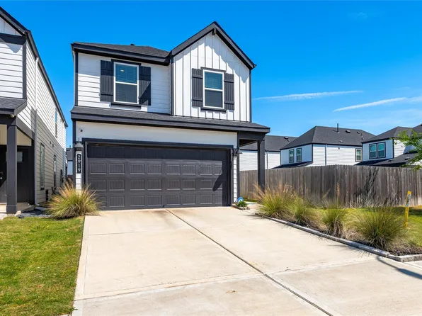 2919 Crown Gate Dr, Houston, TX 77047