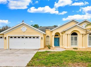 5723 Tanagerside Rd, Lithia, FL 33547