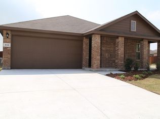 333 Beekeeper Dr, Fort Worth, TX 76131