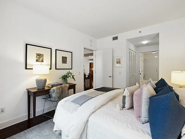 50 Lansing St #301 — Photo 22