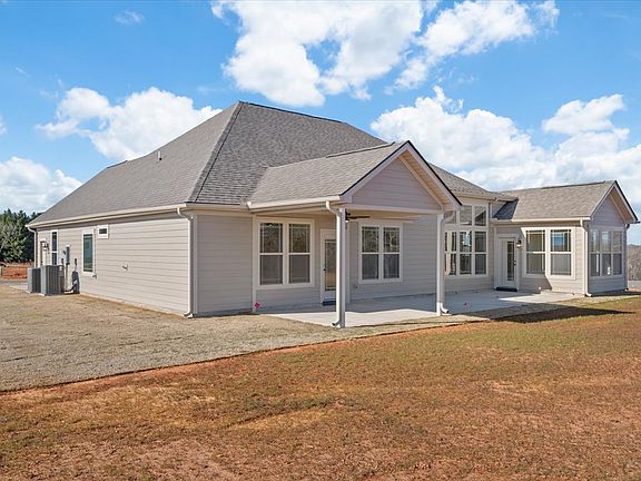 7th image of this home