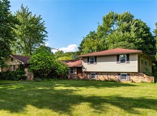 3132 Southfield Dr, Dayton, OH 45434