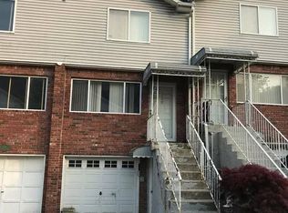 120 Cody Pl, Staten Island, NY 10312