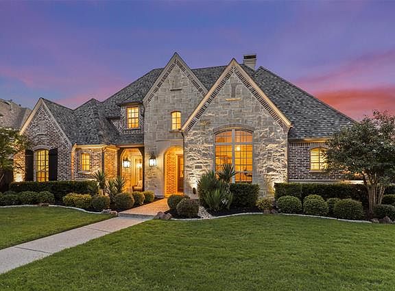 2nd image of 11875 Coronado Trl