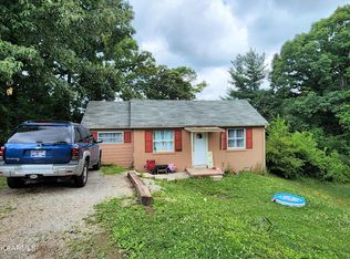 2201 Piedmont St, Knoxville, TN 37921