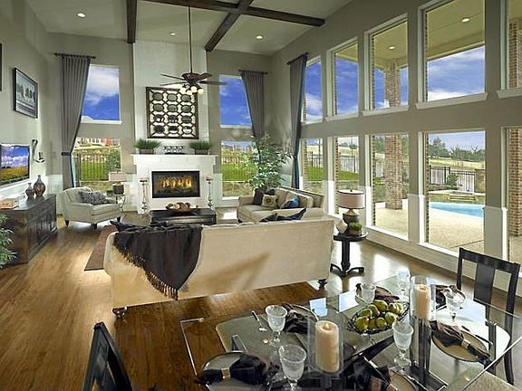 4th image of 805 Cowan Ln