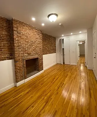 Living room, photo 1