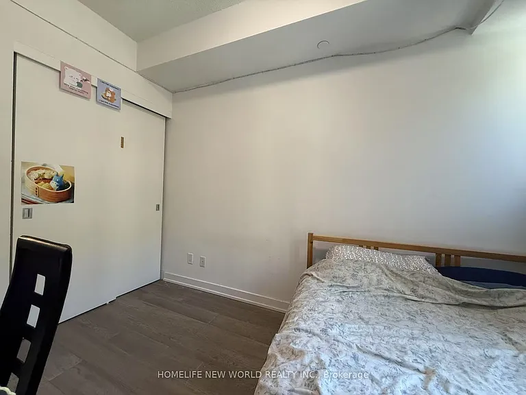 25 Richmond St E #320 — Photo 16