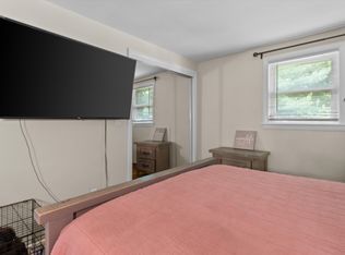 53 Rockwood St, Holbrook, MA 02343