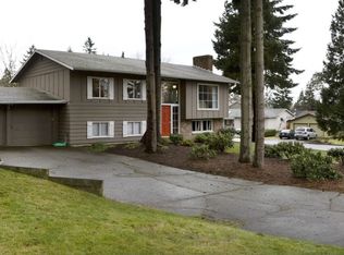 12103 SE 70th St, Renton, WA 98056