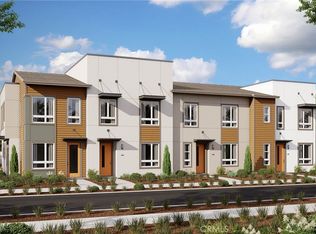 1014 Logan Ln, Vista, CA 92081