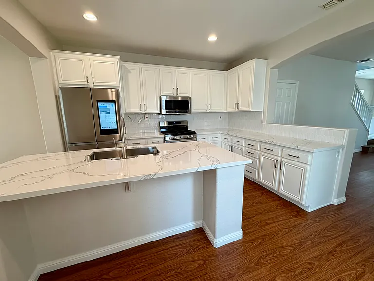 2370 Arbor View St — Photo 11